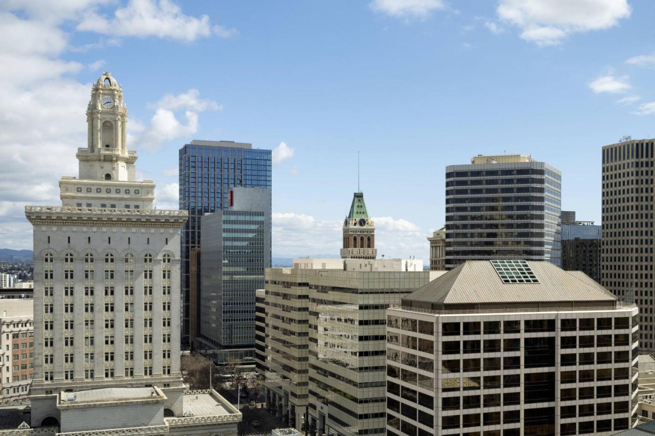 Ac Hotel By Marriott Oakland Downtown Exterior photo